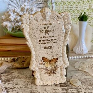 Vintage Scissors Holder 🌾